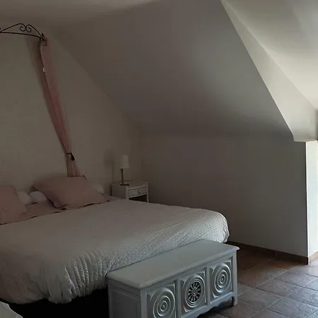 Le Colombier De Kerguezec *